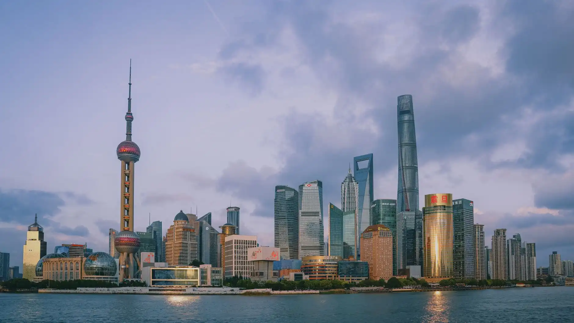 重庆道之源工业照明设备在化工厂防爆场景中的选型要点